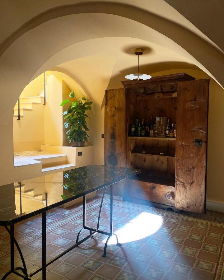 Palazzo Previtera Hotel Linguaglossa Bagian luar foto