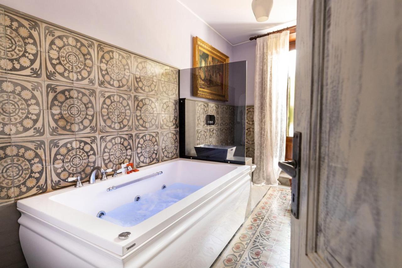 Palazzo Previtera Hotel Linguaglossa Bagian luar foto